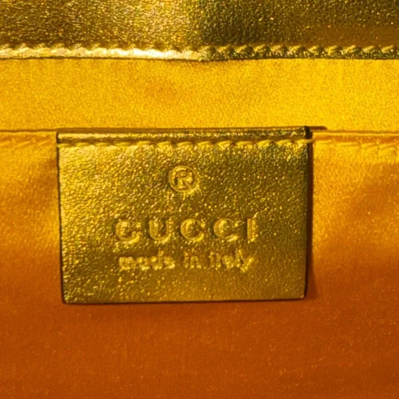 Preloved Gucci marmot yellow Crossbody bag pristine condition comes with DB - Picture 7 of 14